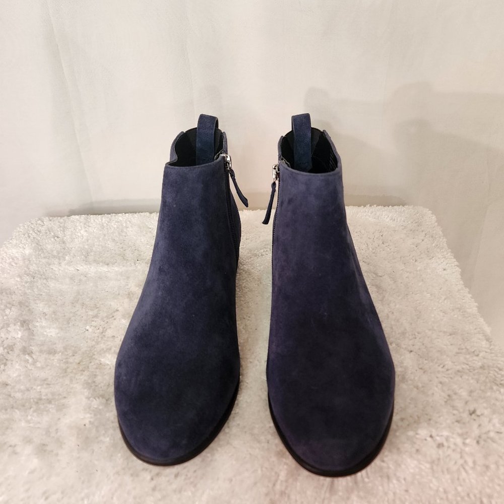 Aerosoles Spencer Ankle Boots Size 8.5 M Blue Suede NWOT